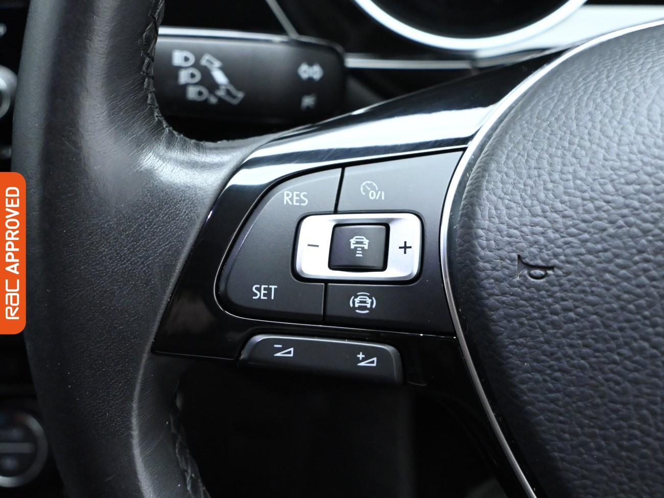 Used Volkswagen Touran 2019 for sale - 76133603: Photo 21