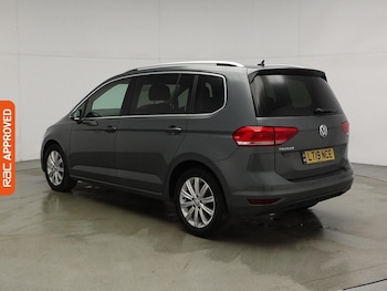 Used Volkswagen Touran 2019 for sale - 76133603: Photo 4
