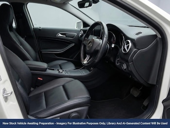 Used Mercedes-Benz A-Class 2015 for sale - 78852030: Photo