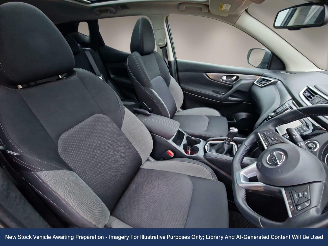 Used Nissan Qashqai 2018 for sale - 77364529: Photo 3