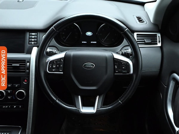 Used Land Rover Discovery Sport 2017 for sale - 76119899: Photo 9