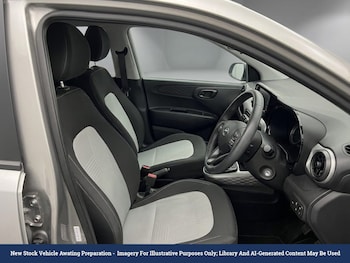 Used Hyundai i10 2021 for sale - 79228020: Photo