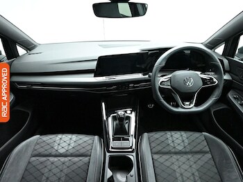 Used Volkswagen Golf 2024 for sale - 78091129: Photo