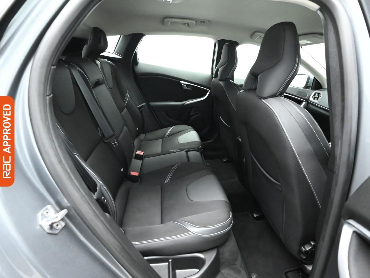 Used Volvo V40 2018 for sale - 77076766: Photo 13