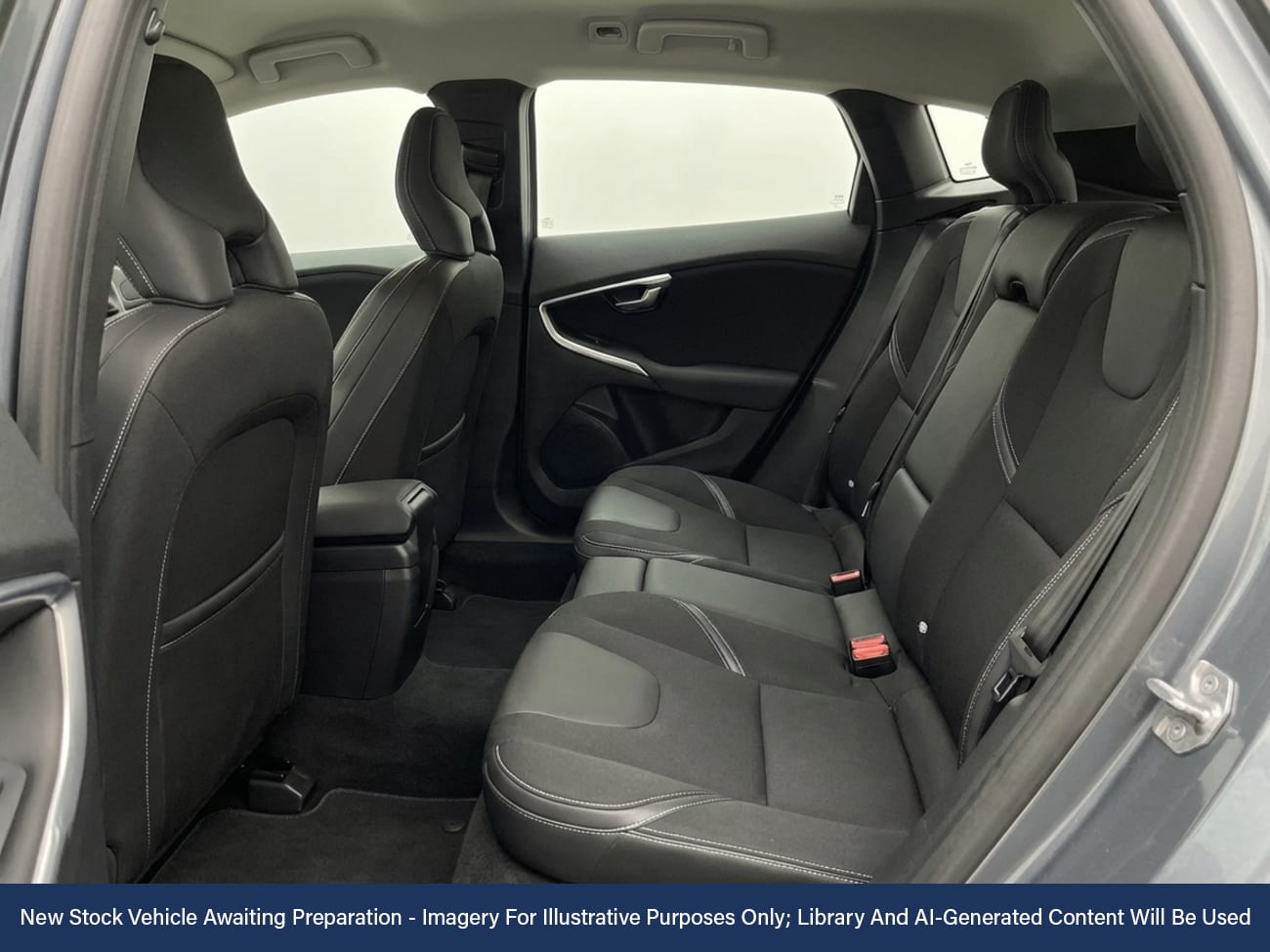 Used Volvo V40 2018 for sale - 77076766: Photo 4