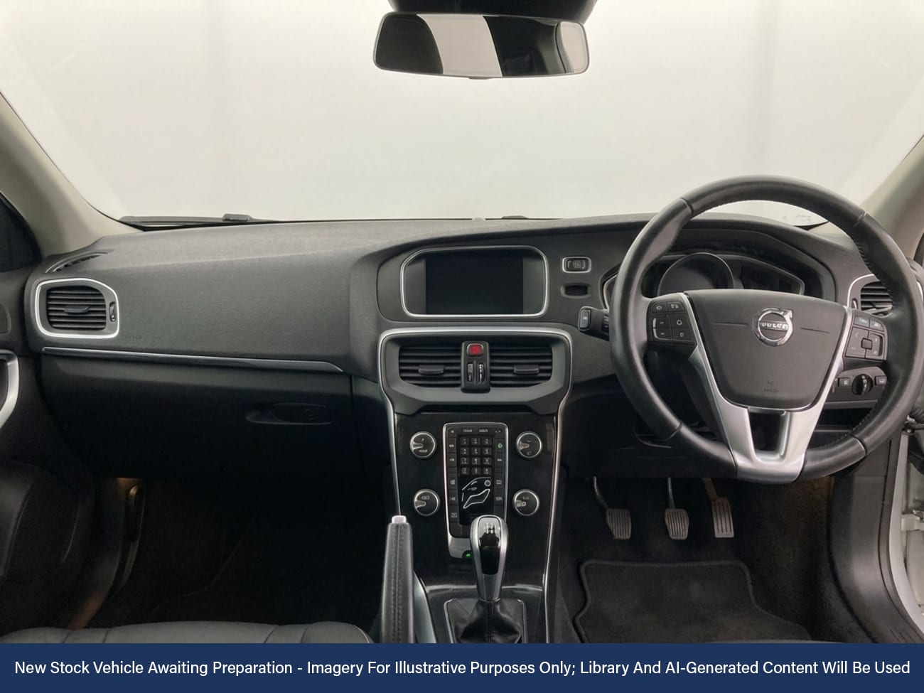 Used Volvo V40 2018 for sale - 77076766: Photo 6