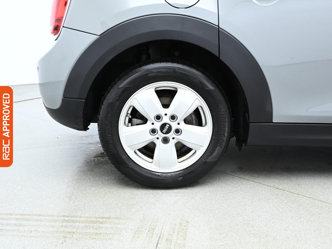 Used MINI Hatch 2020 for sale - 76274790: Photo 26