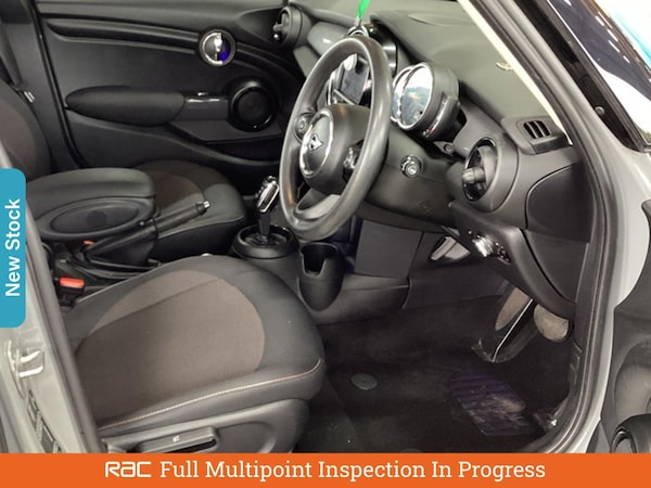 Used MINI Hatch 2020 for sale - 76274790: Photo 3