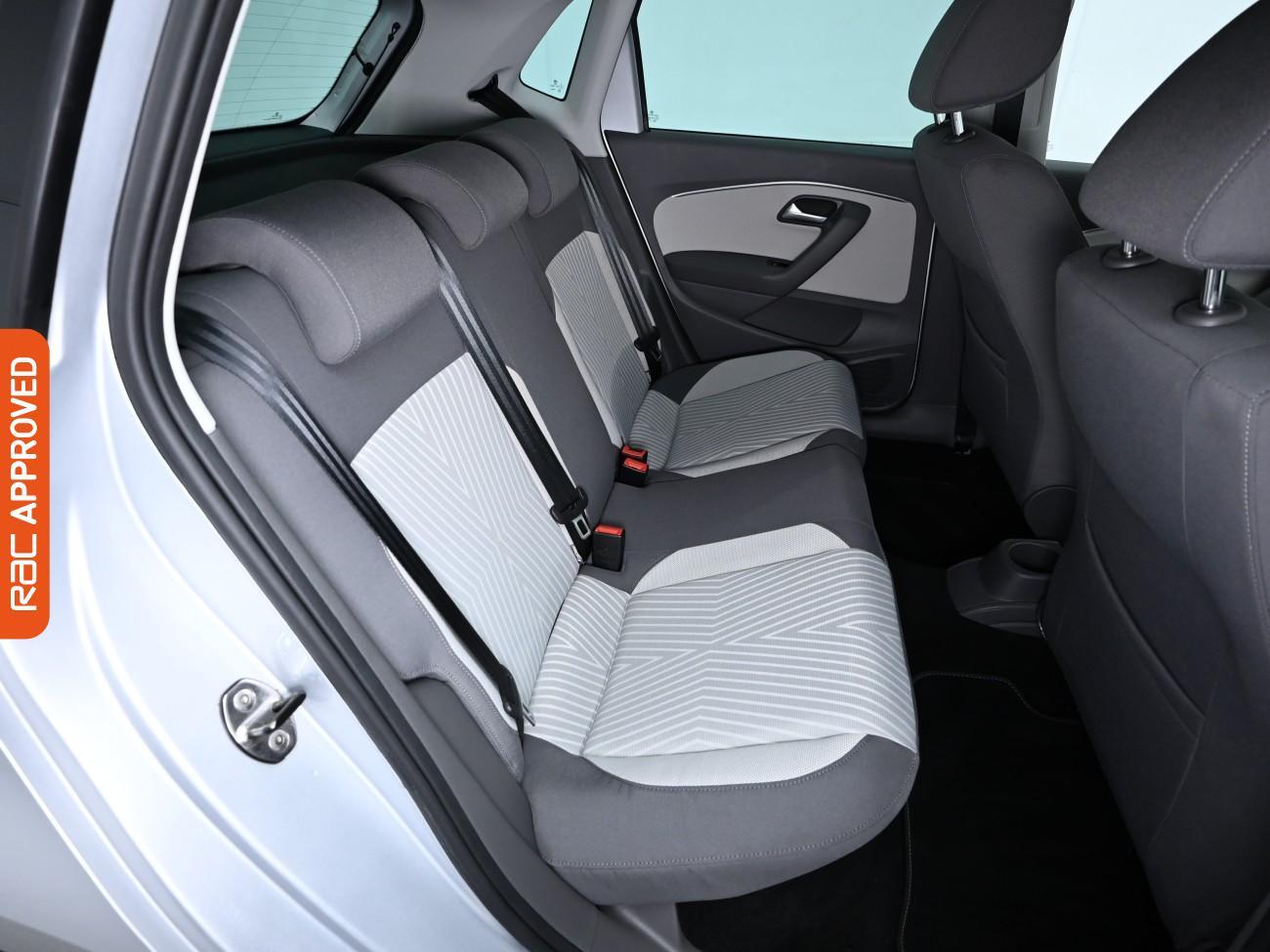 Used Volkswagen Polo 2015 for sale - 77620550: Photo 12