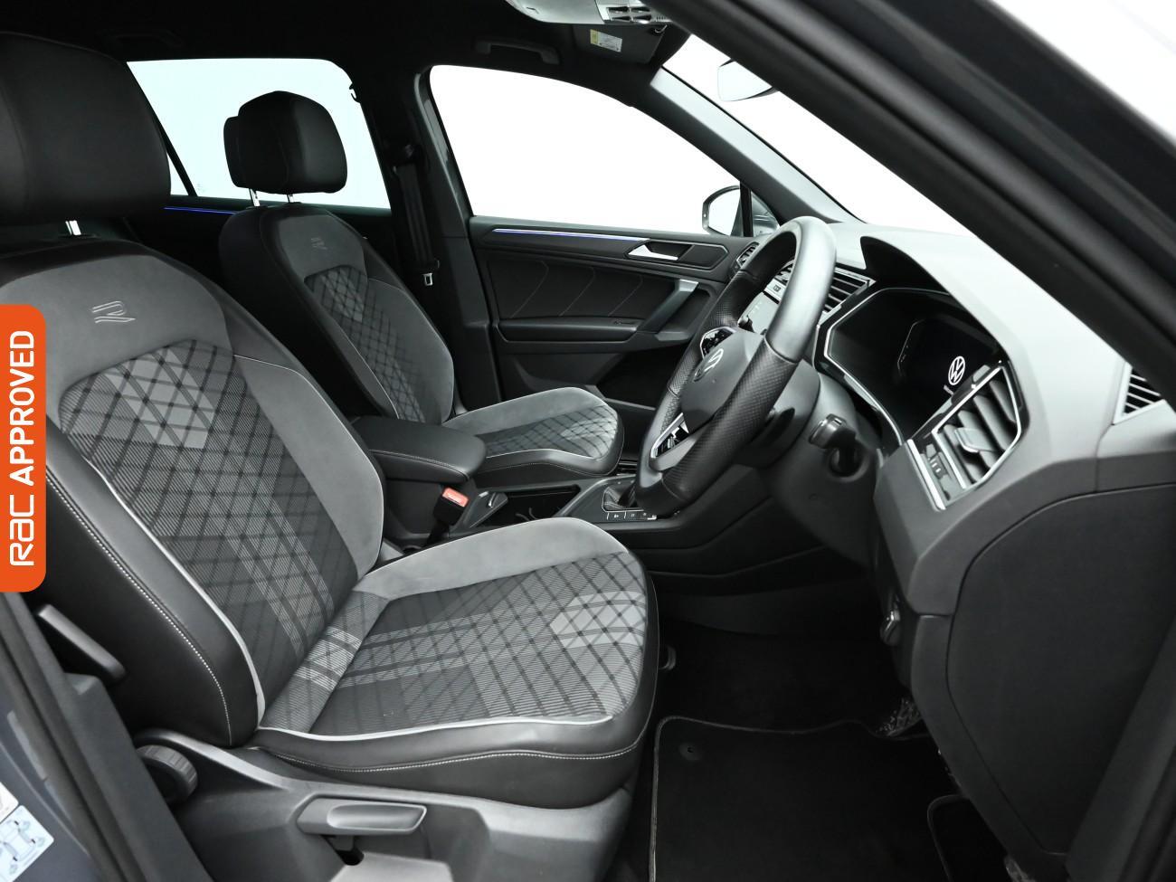 Used Volkswagen Tiguan 2020 for sale - 77432075: Photo 12