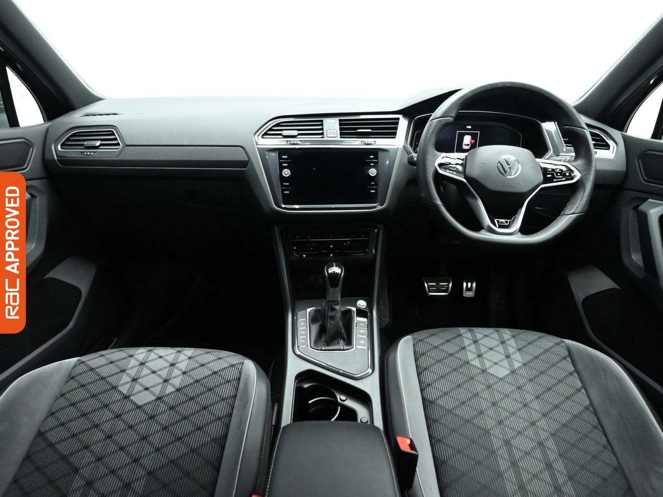 Used Volkswagen Tiguan 2020 for sale - 77432075: Photo 2