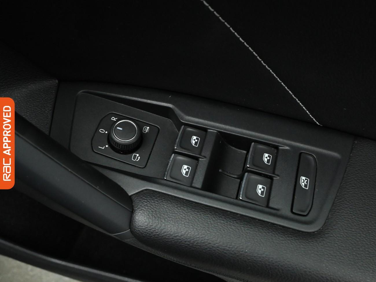 Used Volkswagen Tiguan 2020 for sale - 77432075: Photo 27