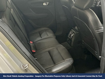 Used Volvo XC40 2022 for sale - 79467301: Photo