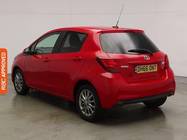 Used Toyota Yaris 2017 for sale - 76192272: Photo 4