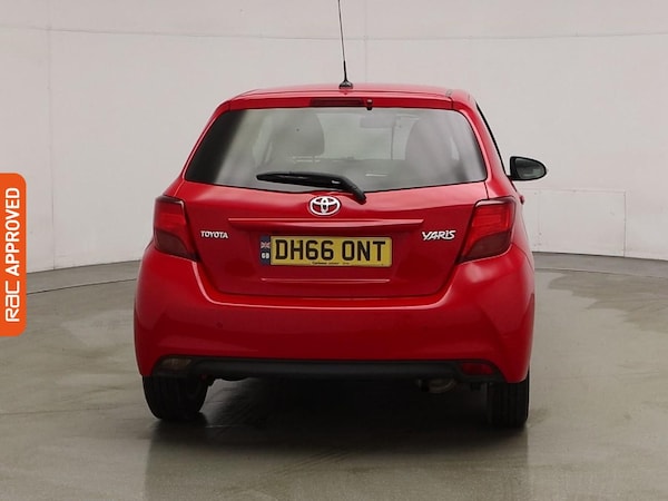 Used Toyota Yaris 2017 for sale - 76192272: Photo 8