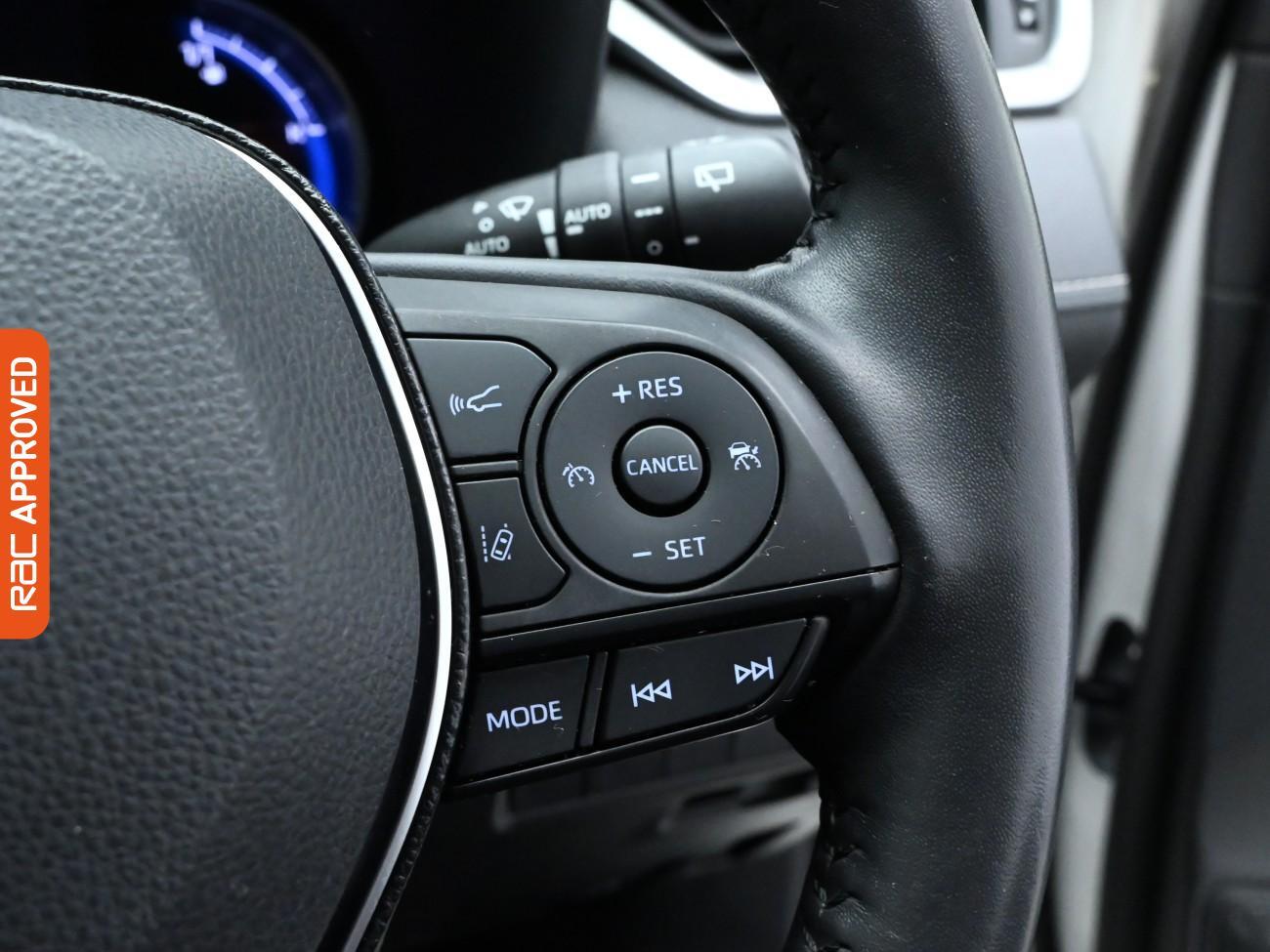 Used Toyota RAV4 2021 for sale - 76429152: Photo 21