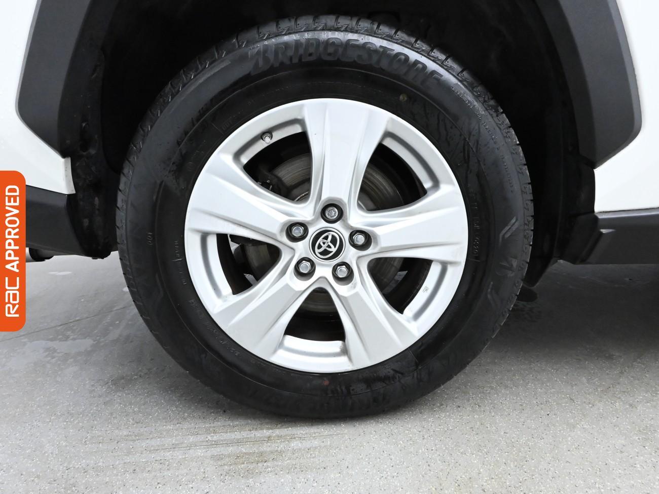 Used Toyota RAV4 2021 for sale - 76429152: Photo 25