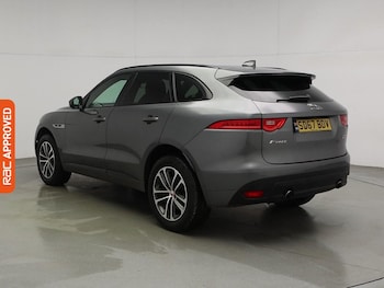 Used Jaguar F-Pace 2017 for sale - 76232485: Photo 4