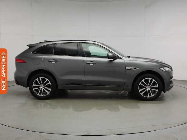 Used Jaguar F-Pace 2017 for sale - 76232485: Photo 6