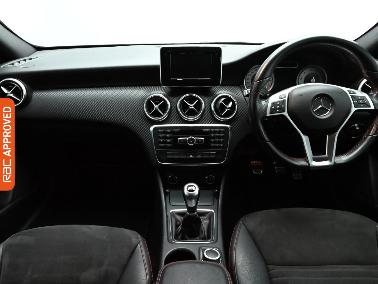 Used Mercedes-Benz A-Class 2015 for sale - 76673007: Photo 2