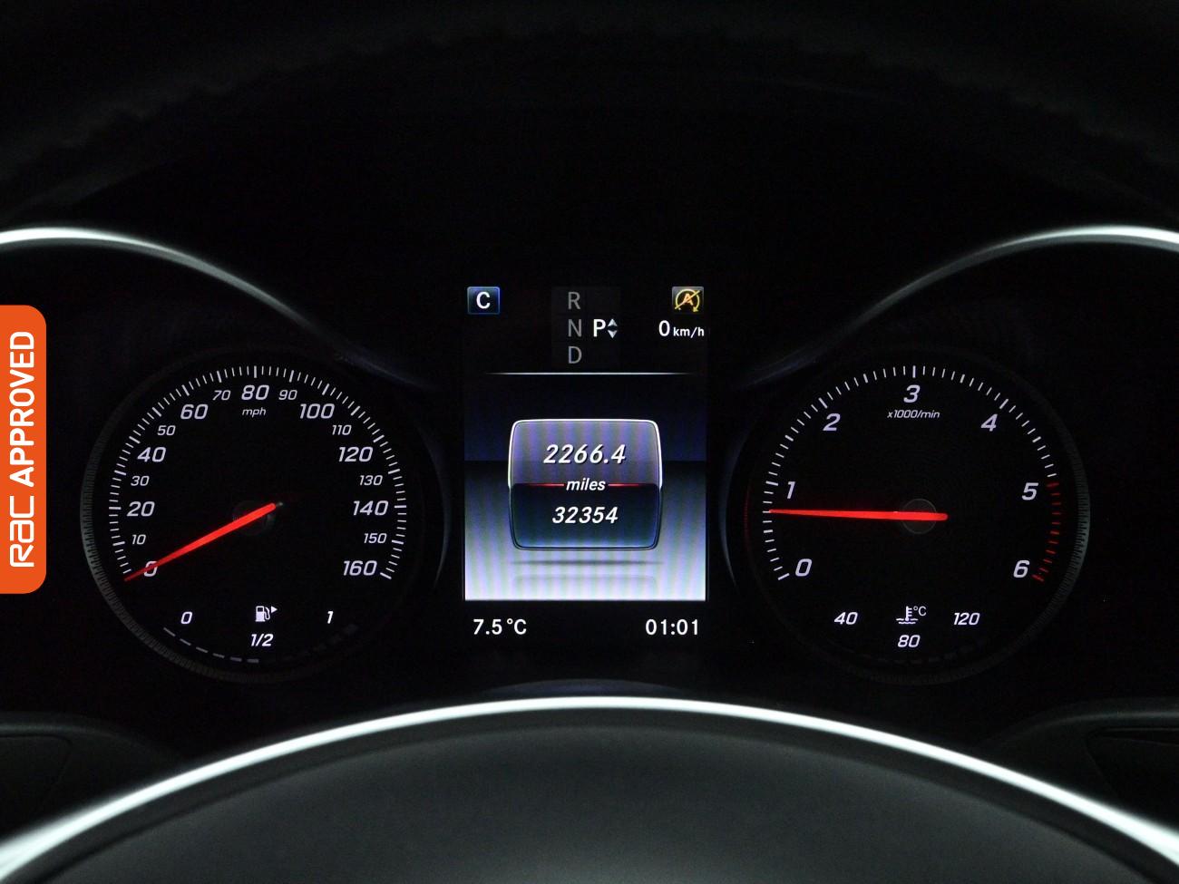 Used Mercedes-Benz C Class 2017 for sale - 77935551: Photo 11