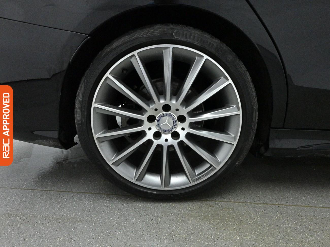 Used Mercedes-Benz C Class 2017 for sale - 77935551: Photo 14