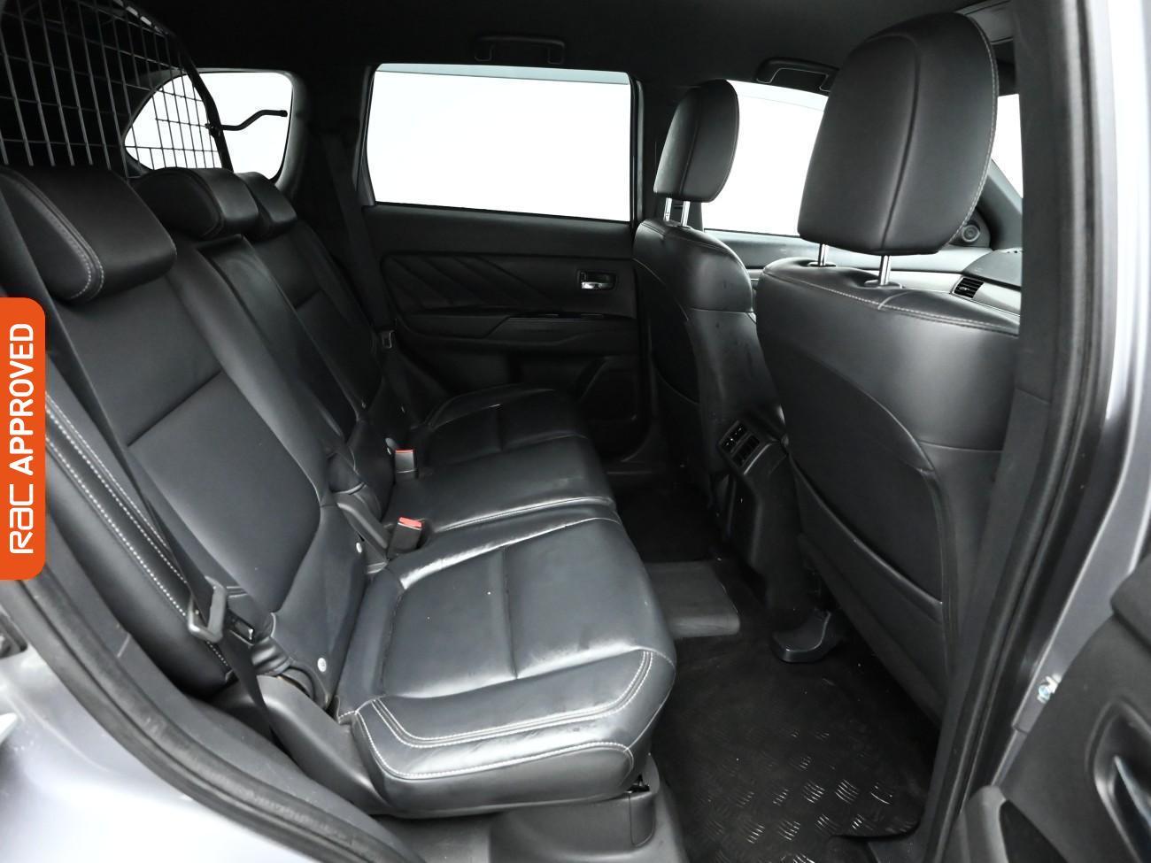 Used Mitsubishi Outlander 2018 for sale - 77390125: Photo 13