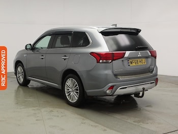 Used Mitsubishi Outlander 2018 for sale - 77390125: Photo