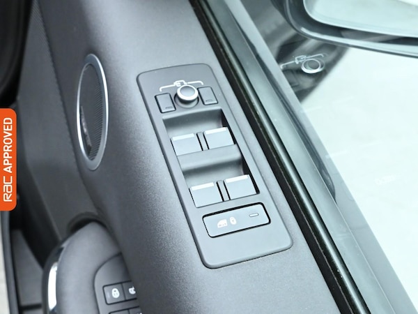 Used Land Rover Discovery 2020 for sale - 76128417: Photo 26