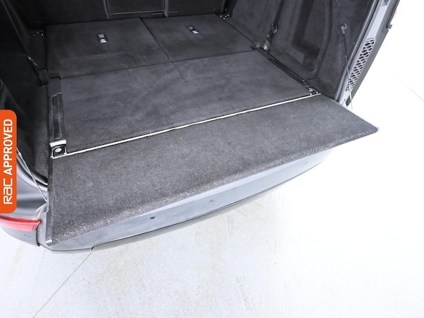 Used Land Rover Discovery 2020 for sale - 76128417: Photo 35