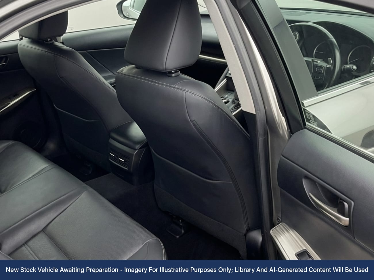 Used Lexus IS 2020 for sale - 77842832: Photo 4