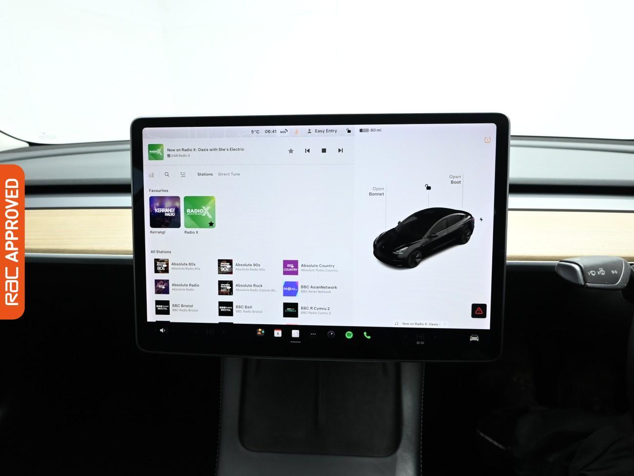 Used Tesla Model 3 2021 for sale - 76629849: Photo 16