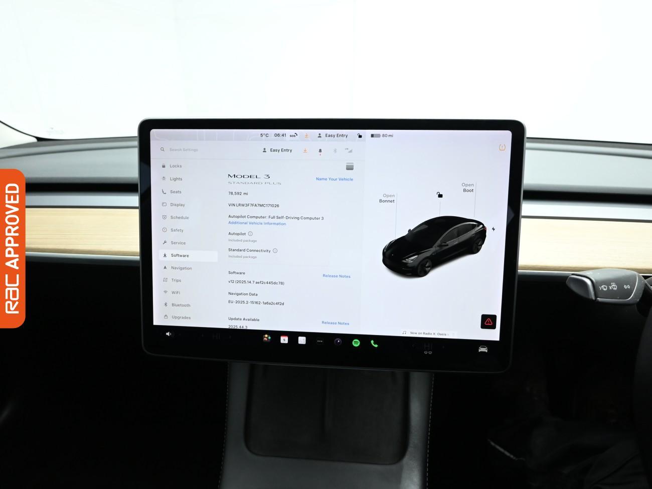 Used Tesla Model 3 2021 for sale - 76629849: Photo 29