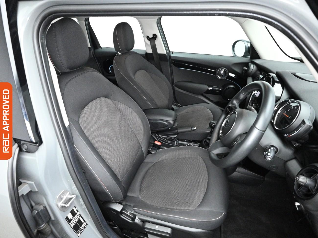 Used MINI Hatch 2021 for sale - 77703406: Photo 11