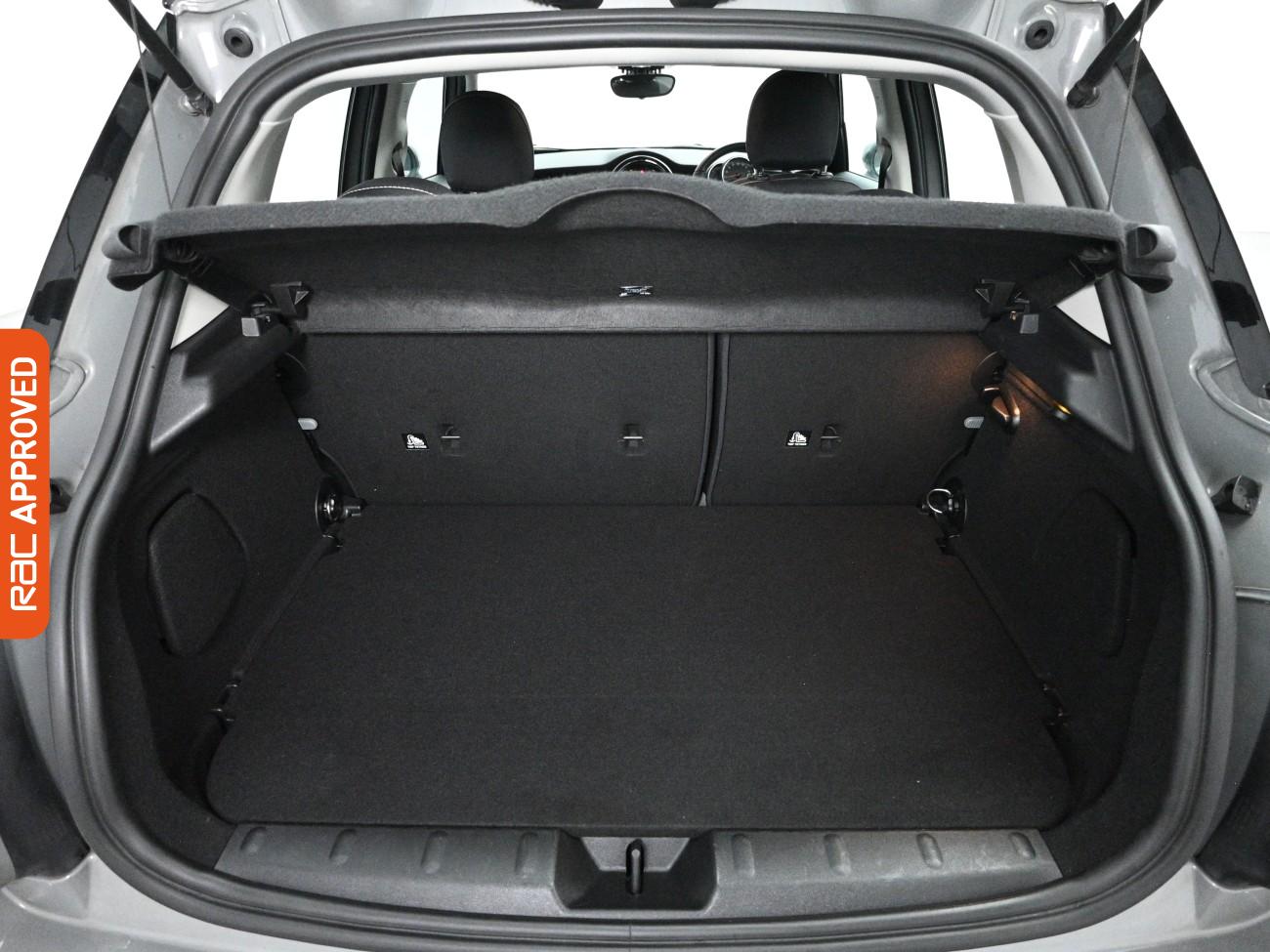 Used MINI Hatch 2021 for sale - 77703406: Photo 13