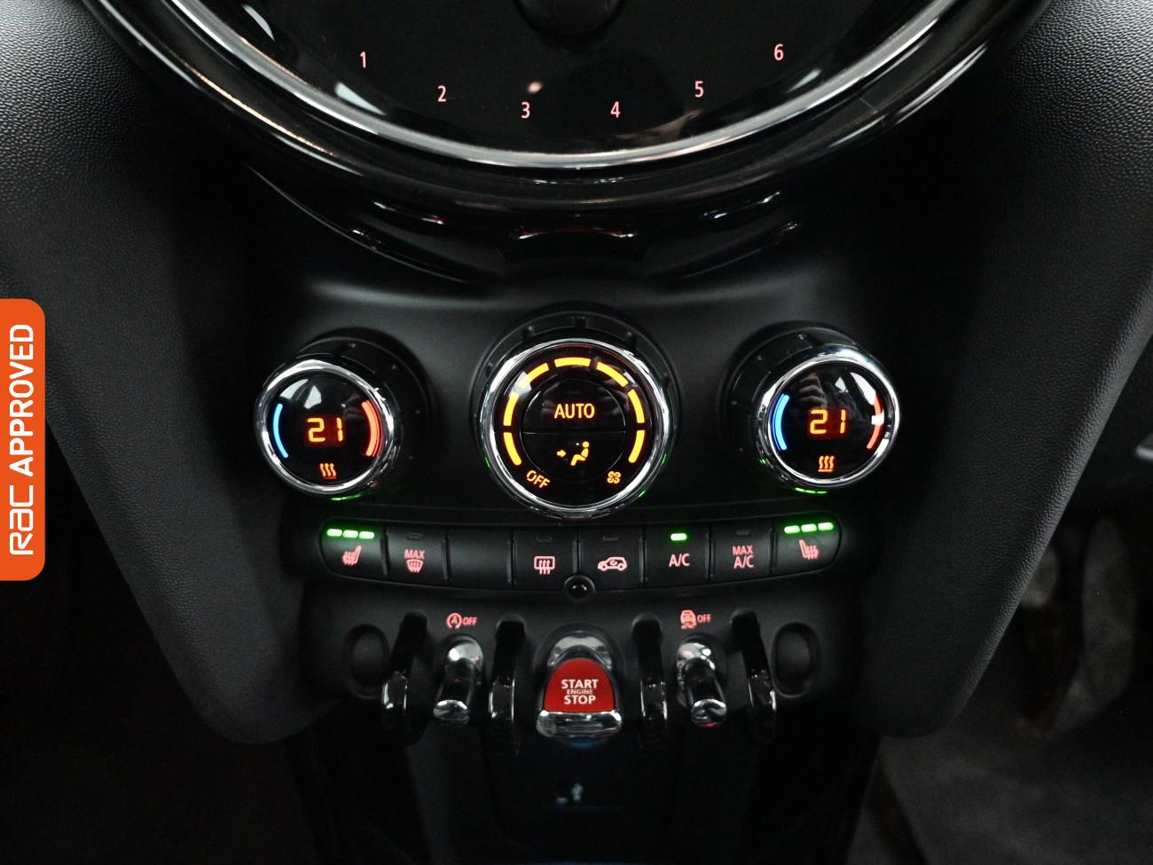 Used MINI Hatch 2021 for sale - 77703406: Photo 17