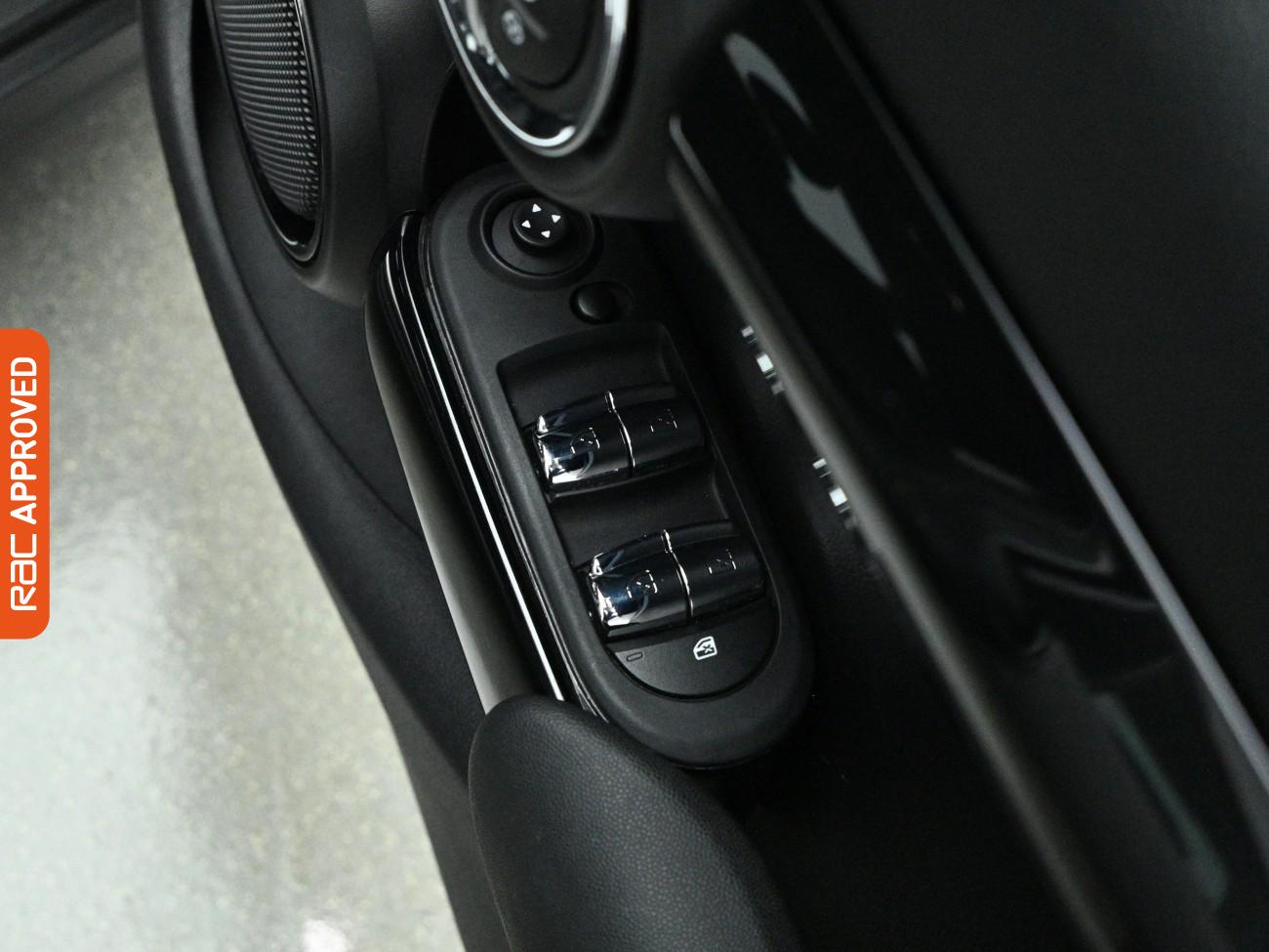 Used MINI Hatch 2021 for sale - 77703406: Photo 23