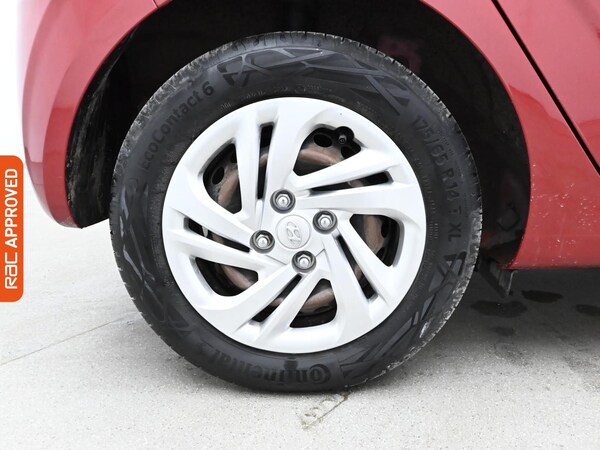 Used Hyundai i10 2022 for sale - 76115210: Photo 24