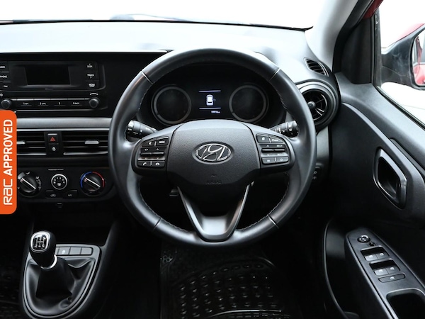Used Hyundai i10 2022 for sale - 76115210: Photo 9