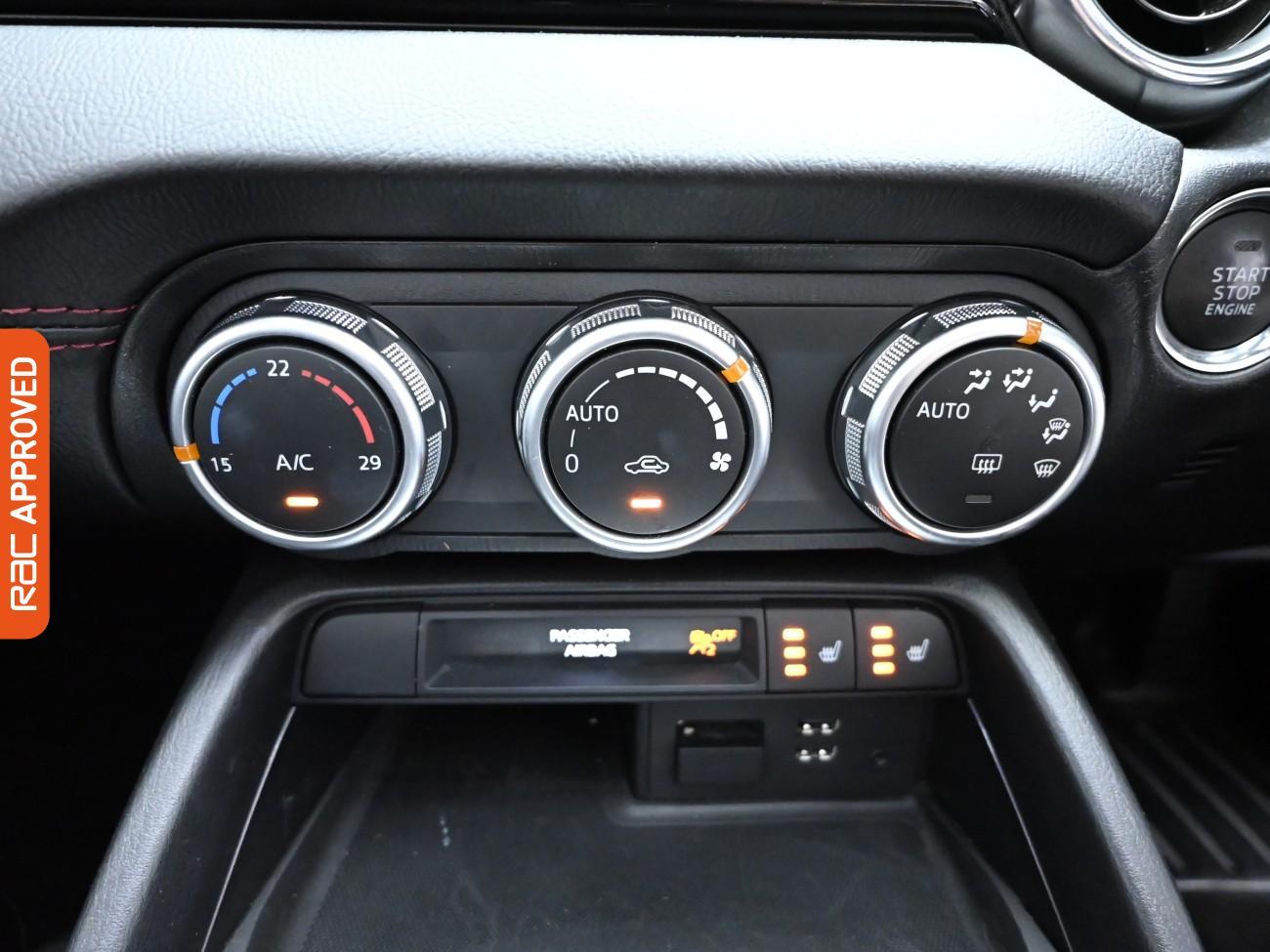 Used Mazda MX-5 2016 for sale - 77535455: Photo 15