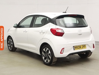 Used Hyundai i10 2024 for sale - 78750213: Photo