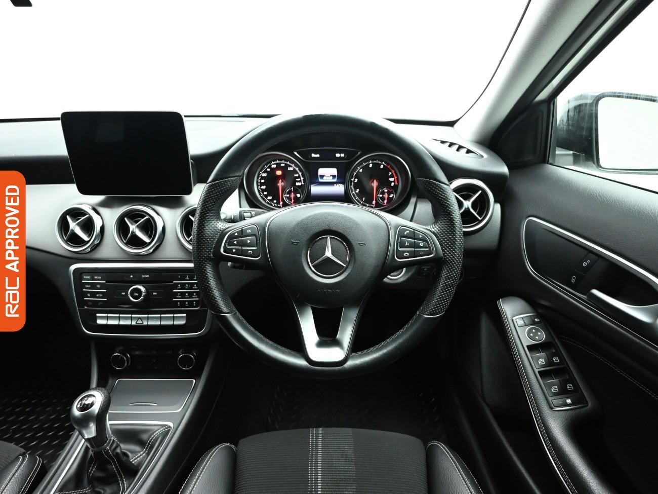 Used Mercedes-Benz GLA 2019 for sale - 76909614: Photo 9