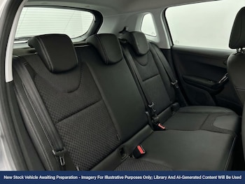 Used Renault Clio 2018 for sale - 77421486: Photo