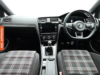 Used Volkswagen Golf 2019 for sale - 79535928: Photo