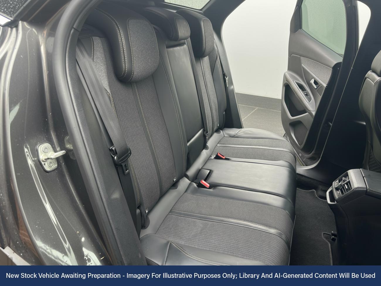 Used Peugeot 3008 2018 for sale - 76641942: Photo 4