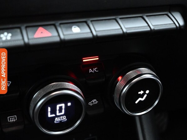 Used Renault Captur 2020 for sale - 75523358: Photo 16