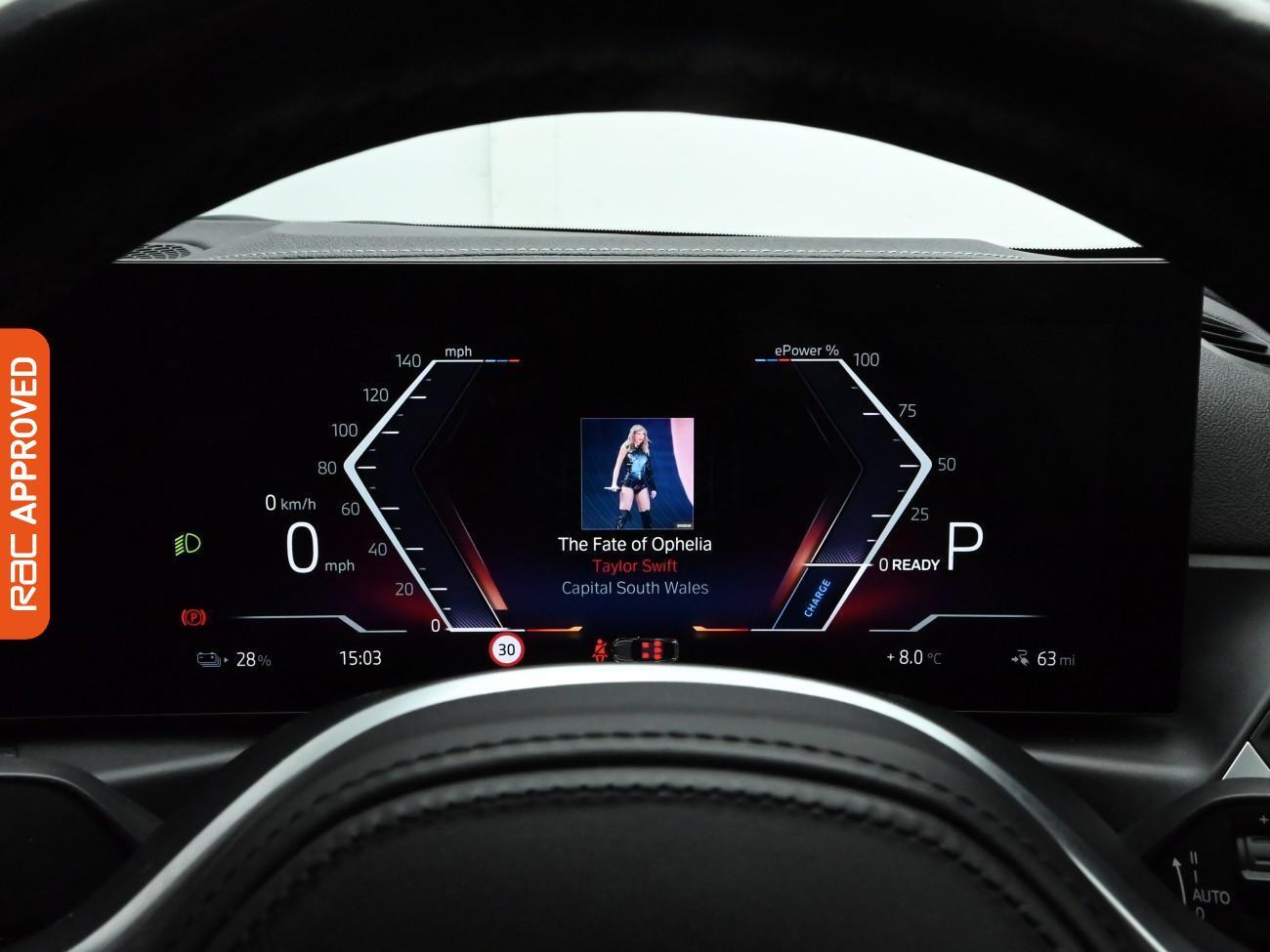 Used BMW i4 2022 for sale - 76723845: Photo 13