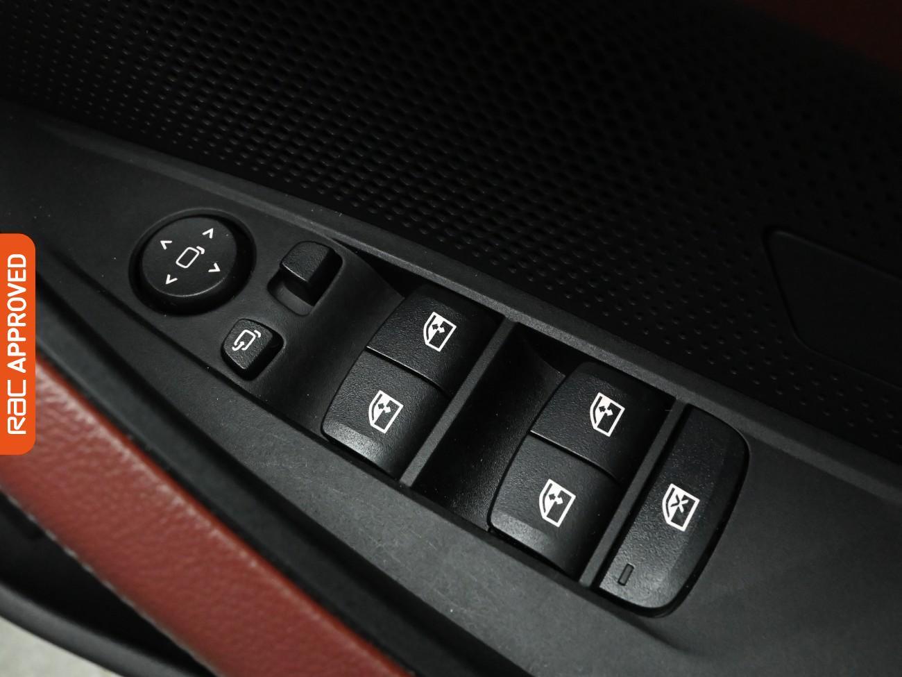 Used BMW i4 2022 for sale - 76723845: Photo 31