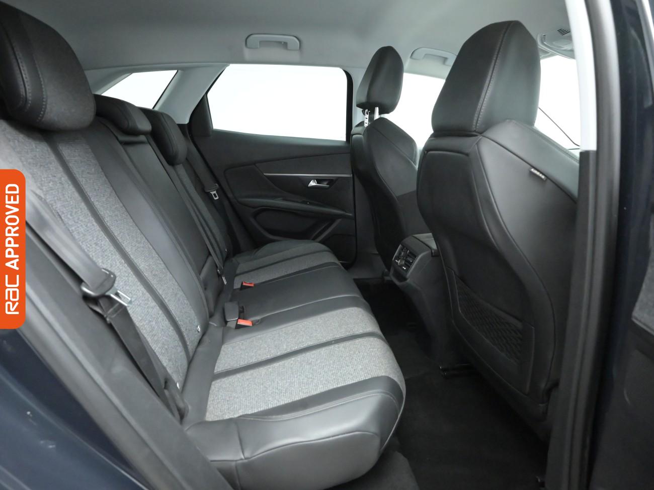 Used Peugeot 3008 2018 for sale - 76896181: Photo 12