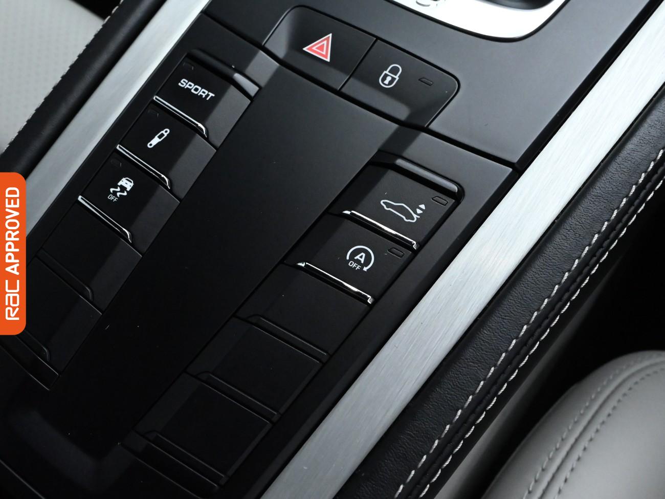 Used Porsche 718 Cayman 2017 for sale - 76119901: Photo 16